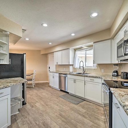 Lake Havasu Family Retreat With Patio And Game Room Lake Havasu City Exterior foto